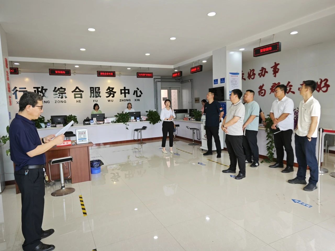edc1e5eecfe56ea799bdc28b61199d31.jpg