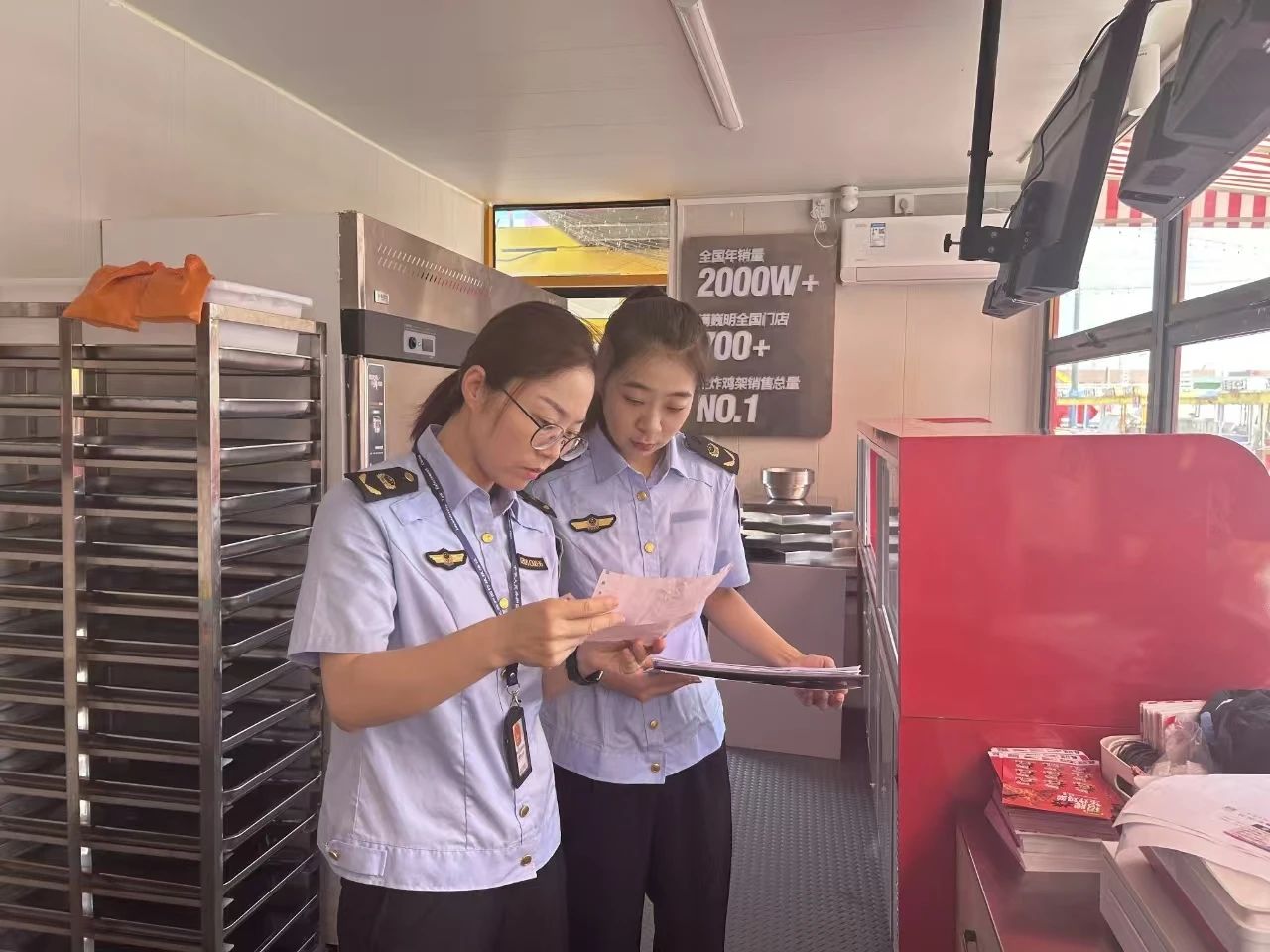 e265cb4db04ac94eba98d15c4f051ad5.jpg