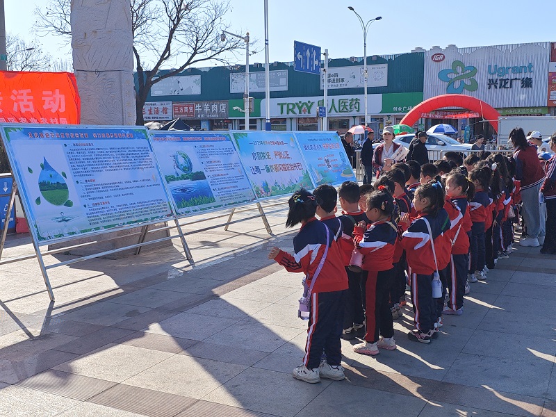 4e74ed58bf63f37b57f8724acf6bd51.jpg